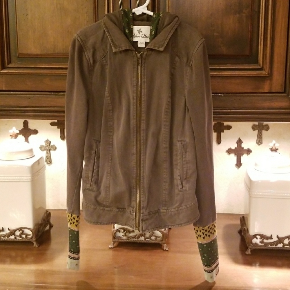 Girls light weight coat size xs